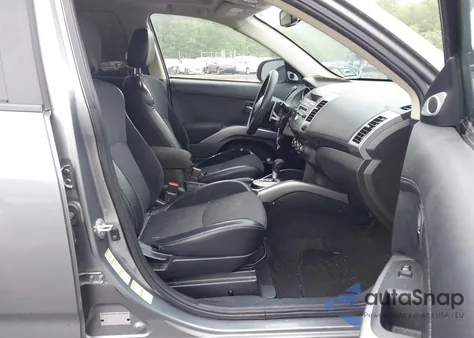 2013 Mitsubishi Outlander Se from USA, damaged, VIN JA4AS3AW2DU013649
